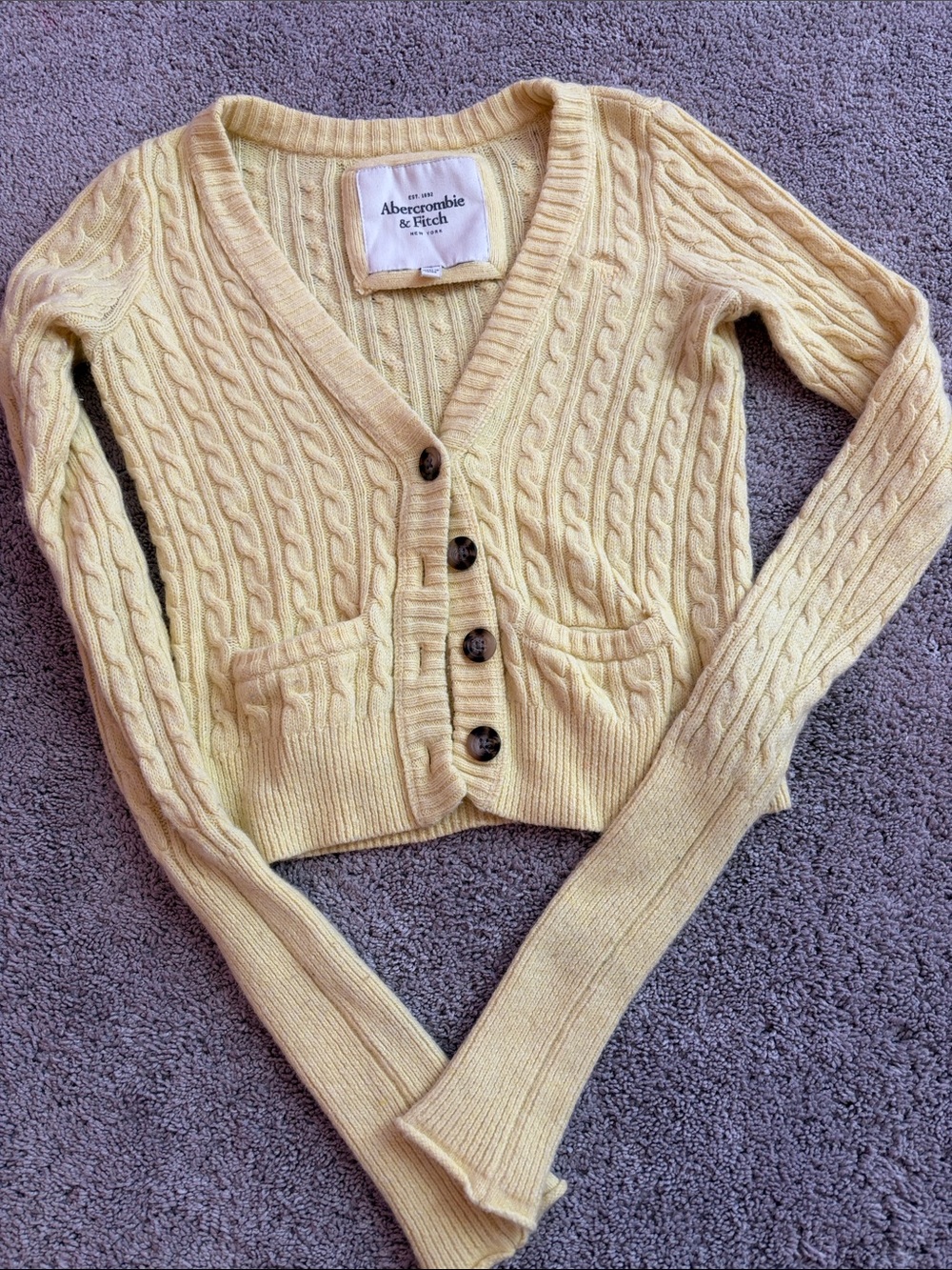 Abercrombie & Fitch Pale Yellow Cable Knit V-Neck Cardigan